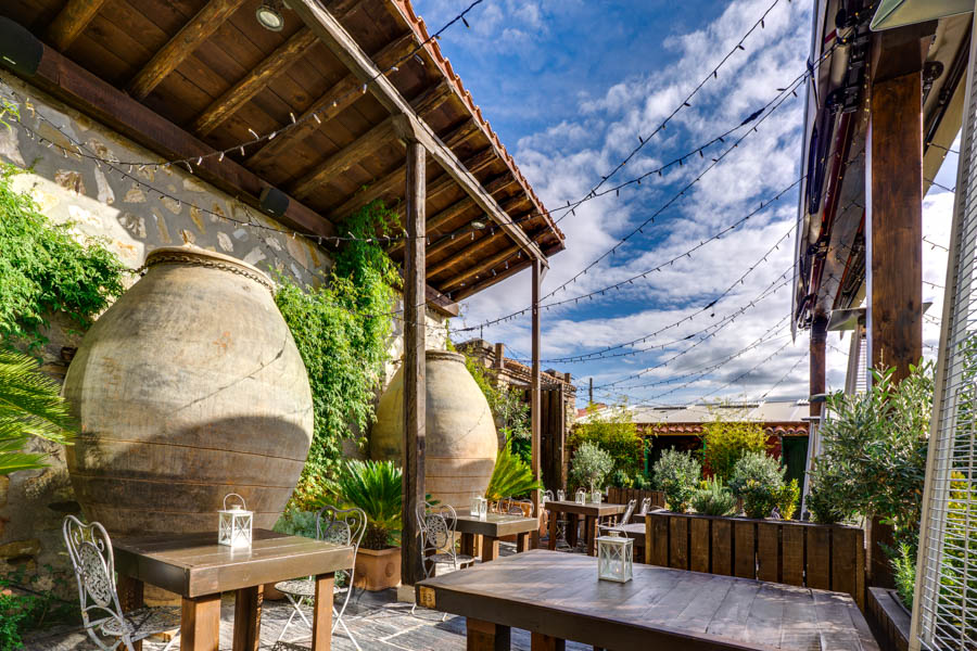 El Patio de los Olivos